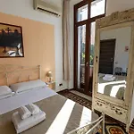Onlyrooms Iii - Real Center