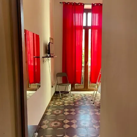 Onlyrooms Iii - Real Center 3*