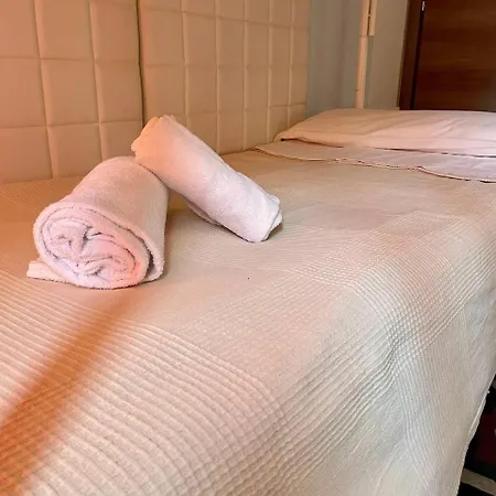 Onlyrooms Iii - Recommended For Under 30s Cagliari