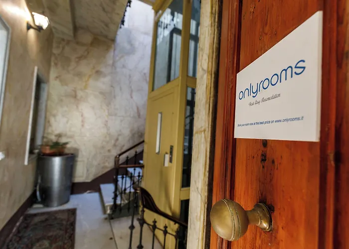 Onlyrooms Iii - Real Center 3* Cagliari